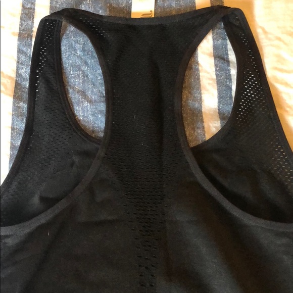 Fabletics Christine Seamless Openwork Tank - Picture 3 of 5